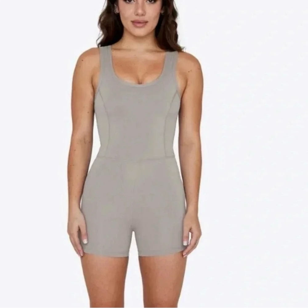 SET Active Taupe Sleeveless Bodysuit